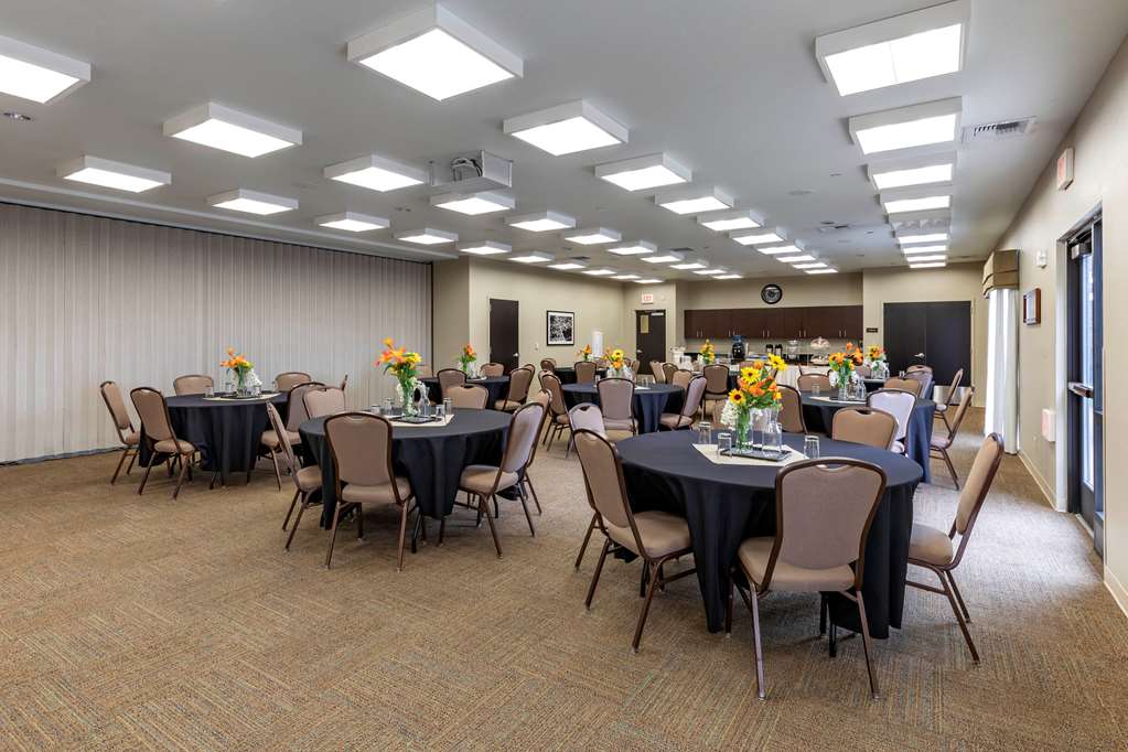 Sleep Inn & Suites Miles City I 94 - photo 27
