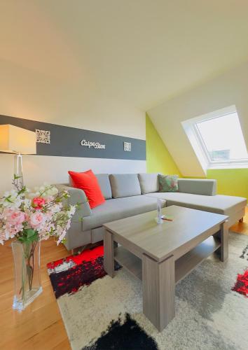 Rooftop Apartment for 6 Air Conditioning Rooftop Terrace Metro U3 — 4-Star Luxury Hotel in Vienna, Austria