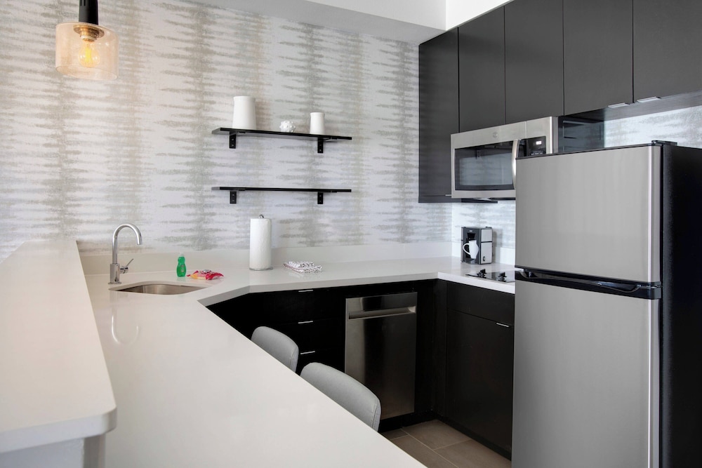 Residence Inn by Marriott Waco South - photo 12