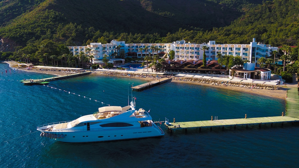 Fortezza Beach Resort - carbon neutral hotel in Marmaris