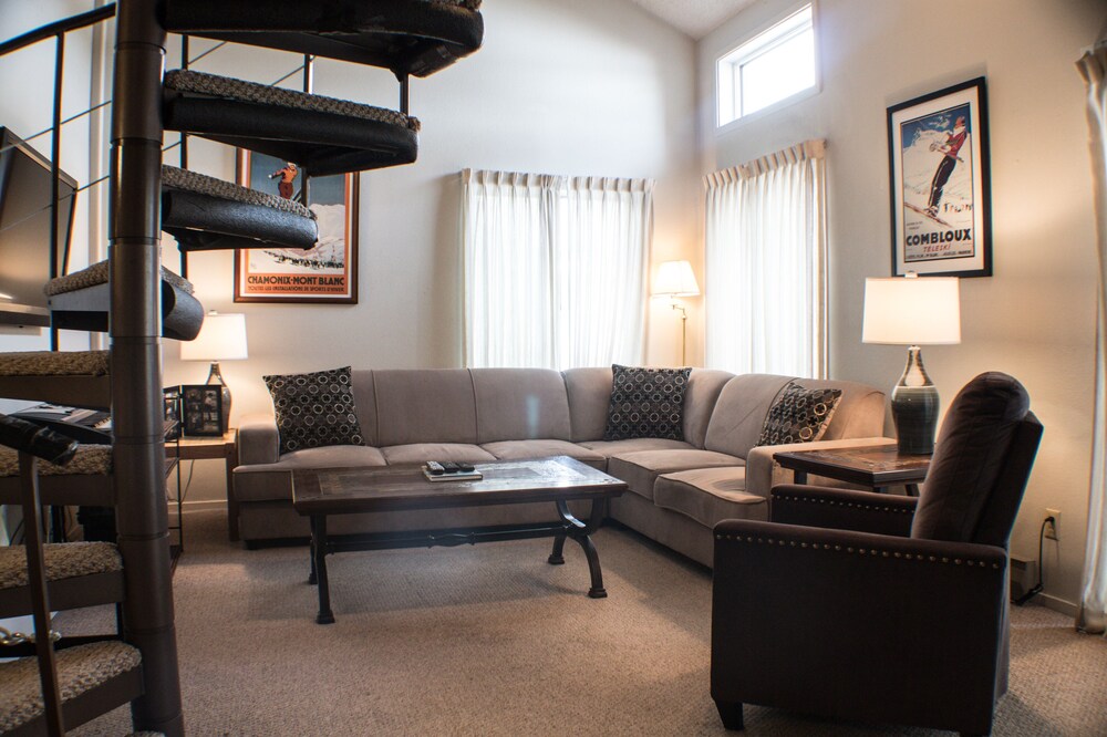 Redstone By Crested Butte Lodging — hotel in Crested Butte