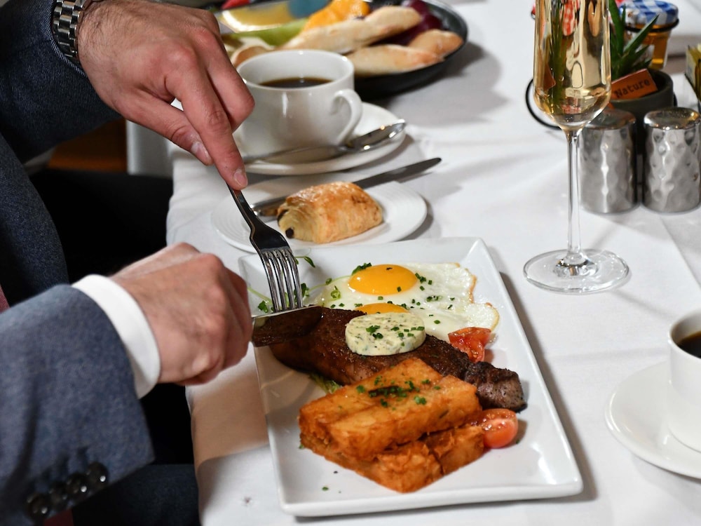 Sofitel Philadelphia at Rittenhouse Square - photo 92