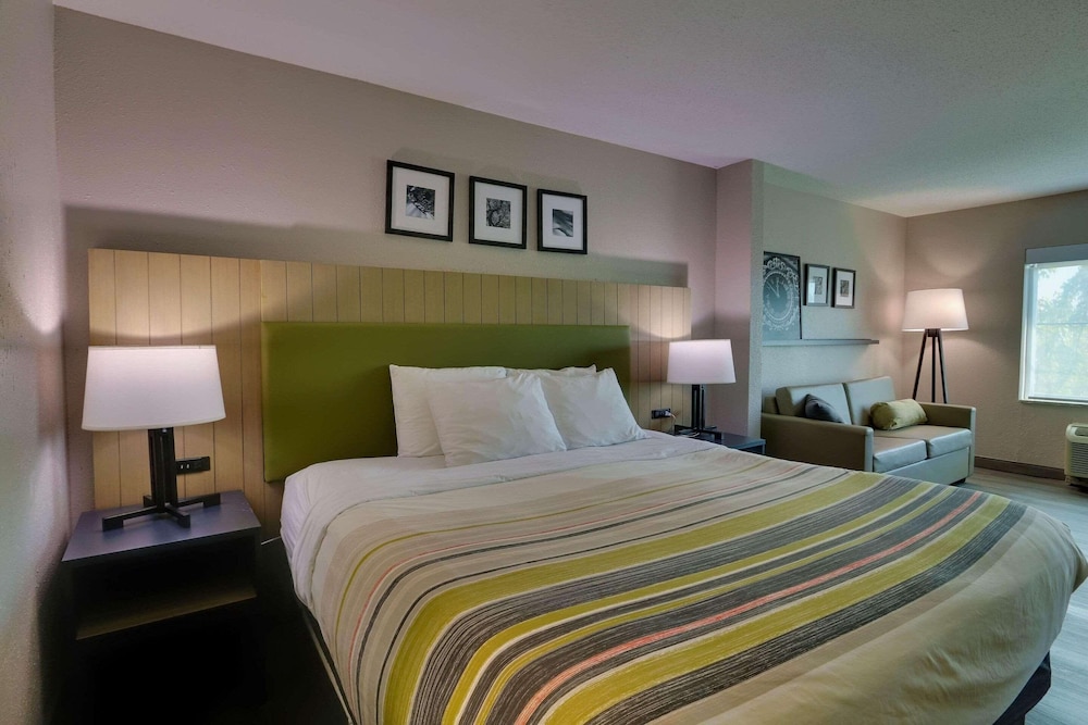 Country Inn & Suites by Radisson Savannah Gateway GA - photo 8