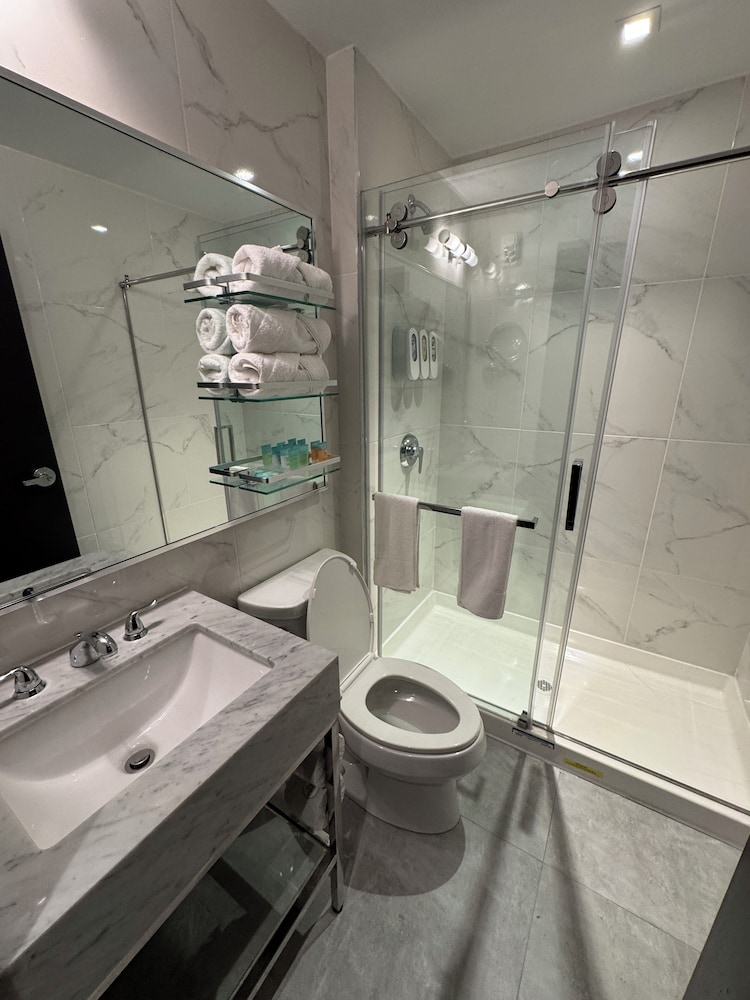 Hotel Mirage Brooklyn - photo 11