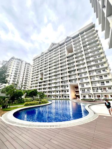 Angels Place The Atherton Manila Condo Near Airport — 4-Star Luxury Hotel in Manila, Philippines