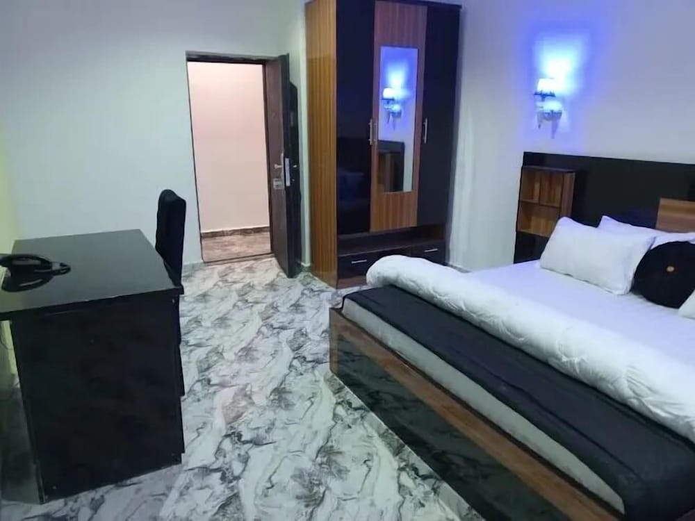 Mojo Hotel — Calabar — photo 2