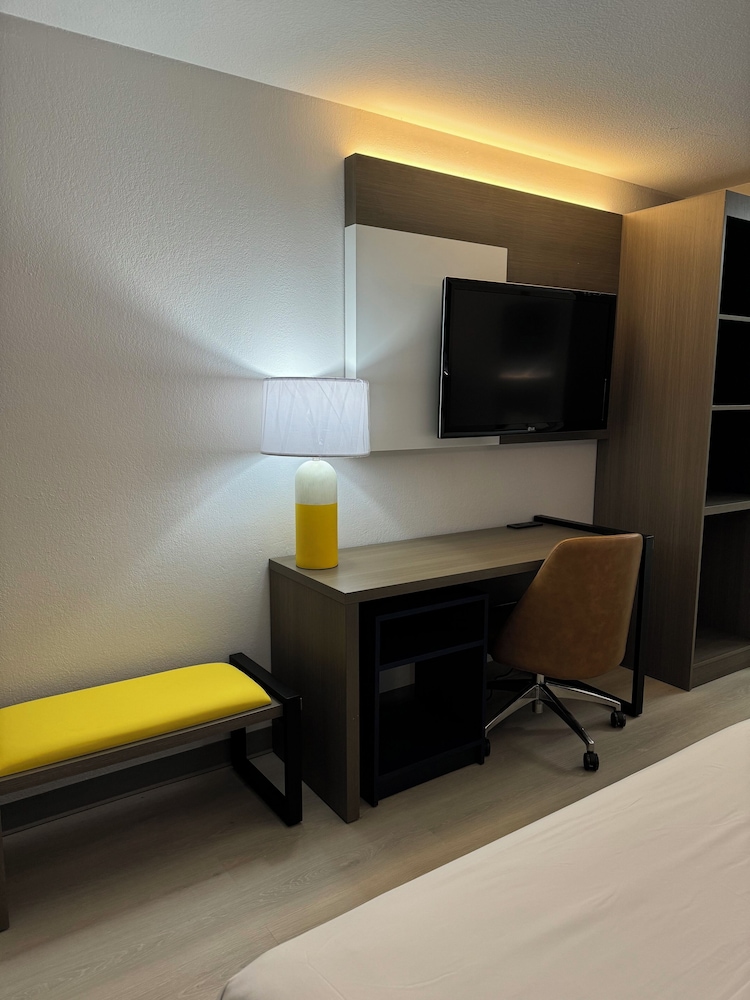Comfort Inn Chicago Southland I 80 & I 294 Near Casino - photo 15
