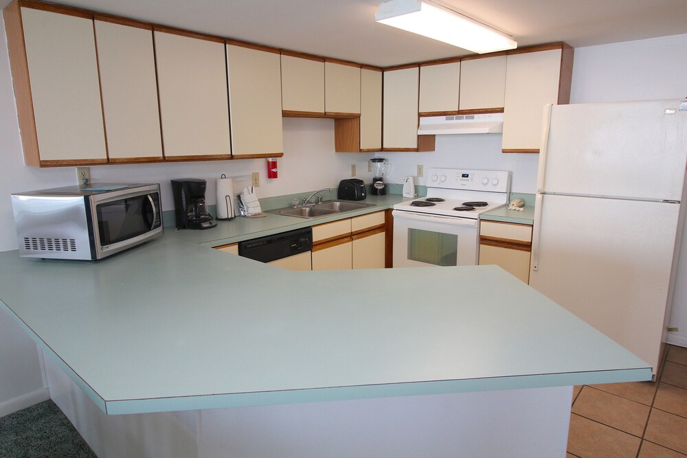 Bay Club Resort - photo 26