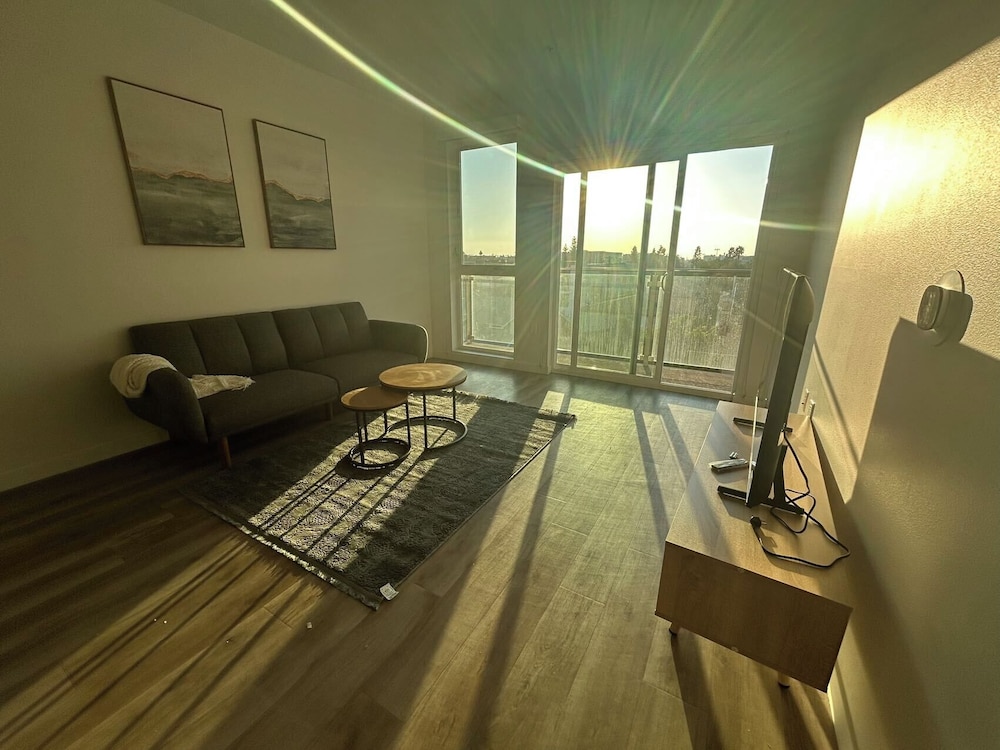 Elegant Retreat in the Heart of LA - photo 11