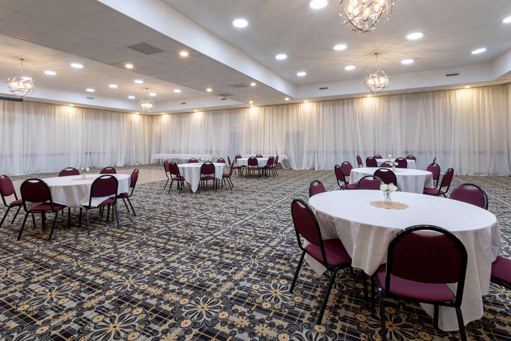 GrandStay Hotel & Suites Hastings - photo 20