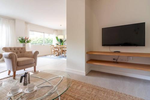 Miramar Luxury FreshApartments by Bossh Apartments — 4-Star Luxury Hotel in Malaga, Spain