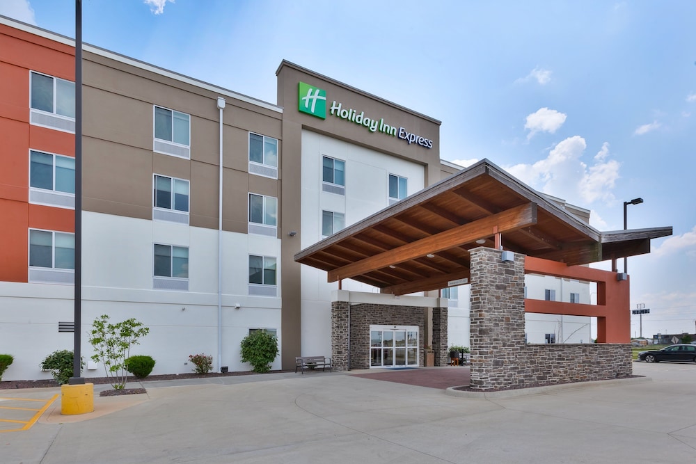Holiday Inn Express & Suites Effingham by IHG — hotel in Effingham