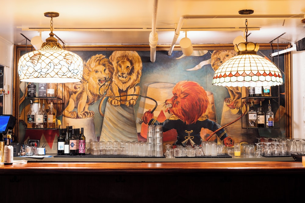 The Red Lion Inn - photo 121
