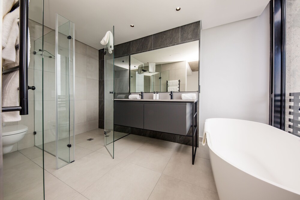 Signature Penthouse
