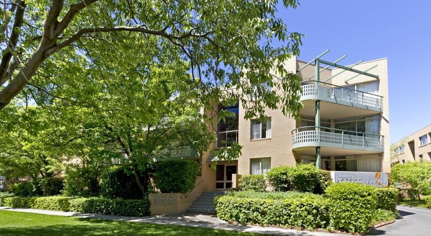Kingston Terrace Serviced Apartments — 4-Star Luxury Hotel in Canberra, Australia