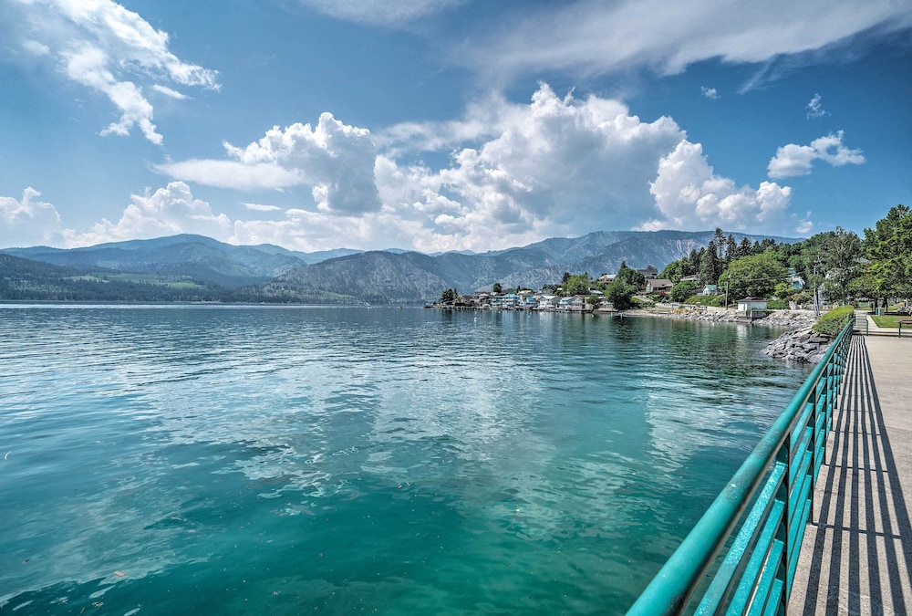 Lake Chelan Resort Condo Pool and Hot Tub Access - photo 23