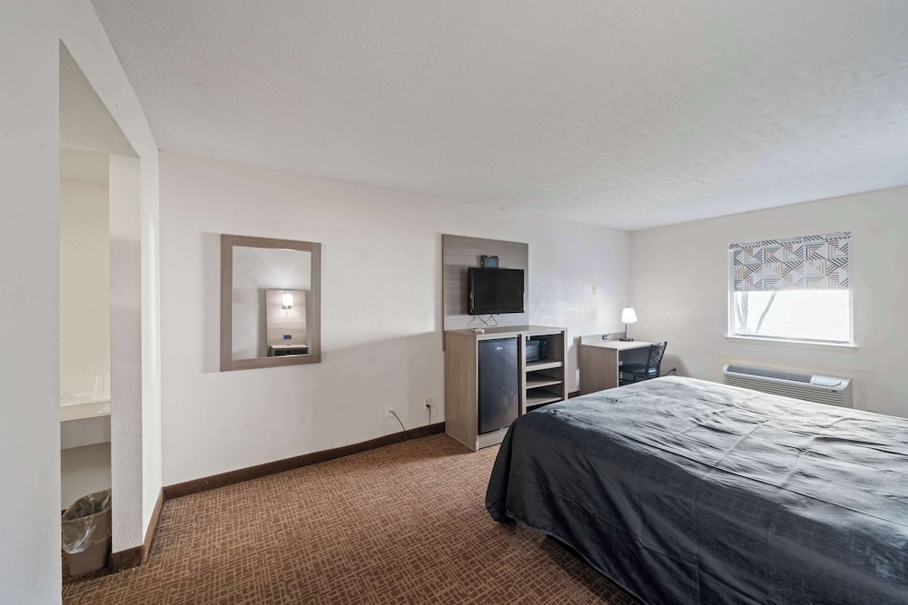 Americas Best Value Inn & Suites Brenham - photo 19