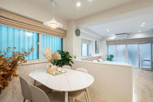 The Monica Residence ShinjukuGyoen — 4-Star Luxury Hotel in Tokyo, Japan