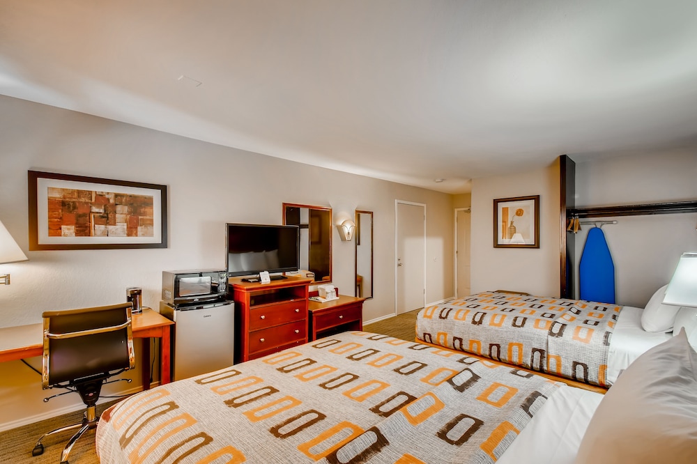 Orangewood Inn & Suites Midtown - photo 6