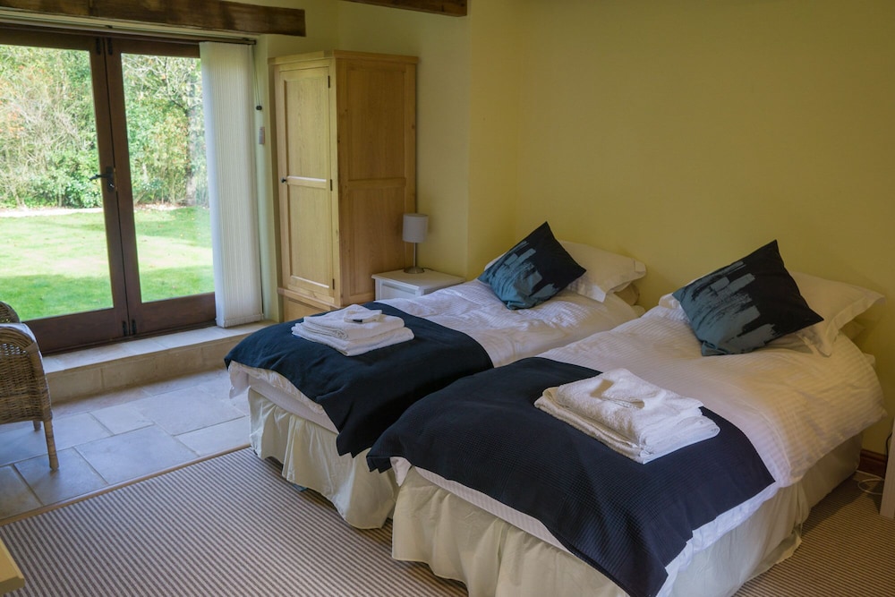 The Retreat — Stroud — photo 2
