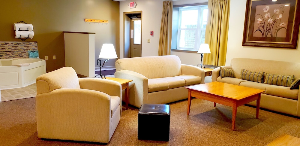 Lodging on the Square - photo 46