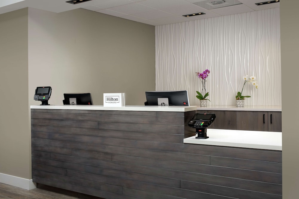 Hilton Garden Inn Yakima Downtown - photo 4