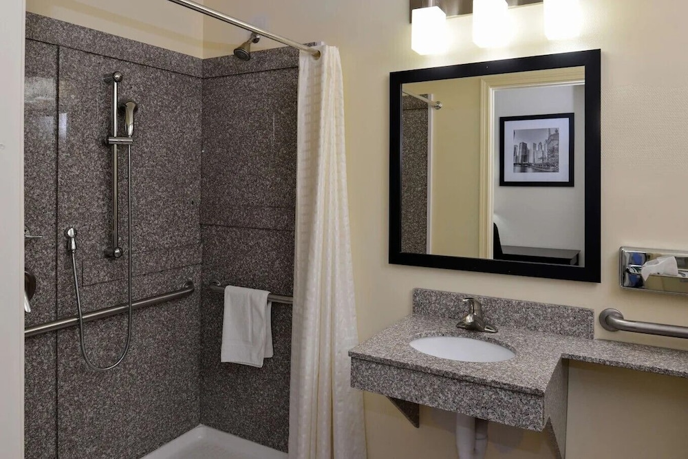 Days Inn by Wyndham St. Charles IL - photo 22