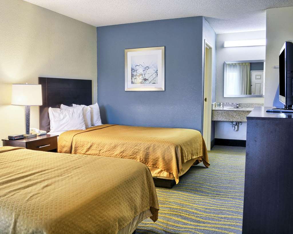 Quality Inn Thornburg - photo 21
