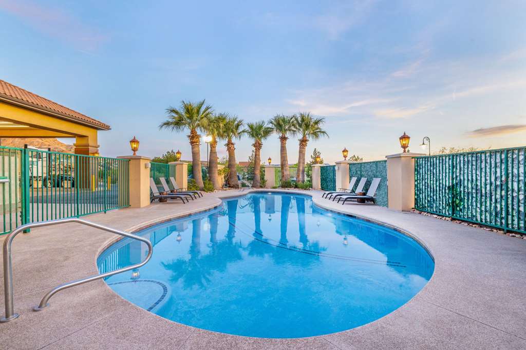La Quinta Inn & Suites by Wyndham St. George - photo 9