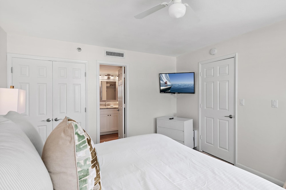 Emerald Towers 305 - photo 16