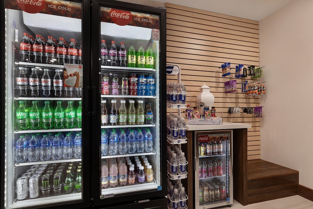 Holiday Inn Express & Suites Brighton by IHG - photo 39