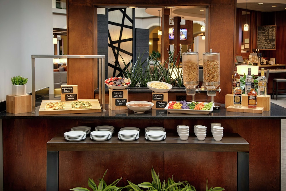 Embassy Suites by Hilton Dallas Park Central Area - photo 29
