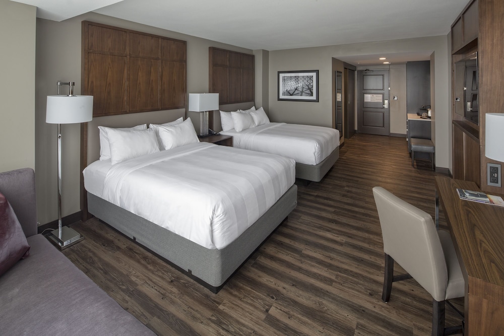 Omaha Marriott Downtown at the Capitol District - photo 30
