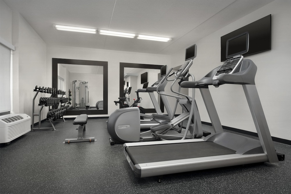 Hampton Inn Pittsburgh Greentree - photo 20