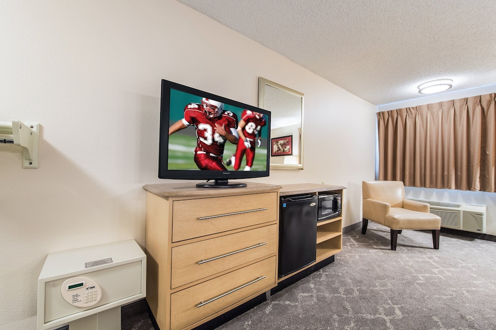 Red Roof Inn Seattle Airport SEATAC - photo 9
