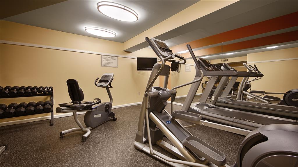 Best Western Executive Suites - photo 34