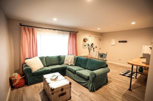 The Blue Buffalo Motel - photo 44