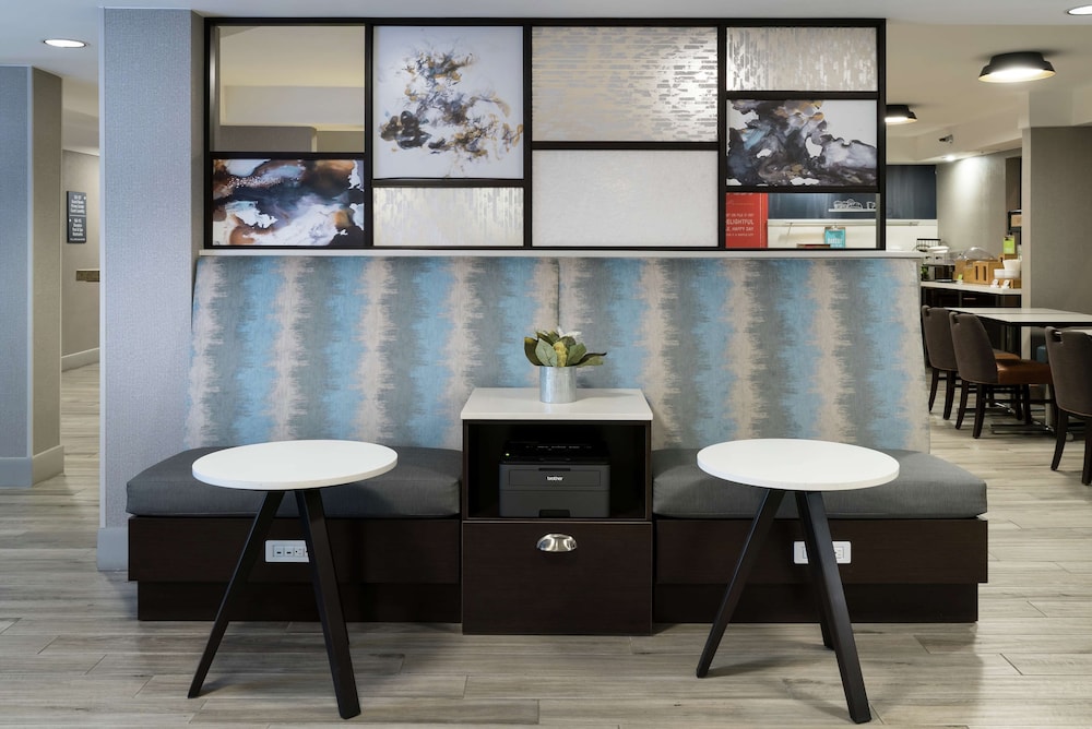 Hampton Inn Los Angeles Santa Clarita - photo 3