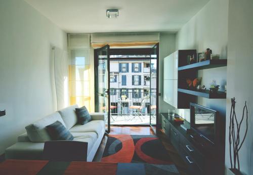 Orea Spiti Charming Flat & Canal View Few steps from Movida — 4-Star Luxury Hotel in Milan, Italy