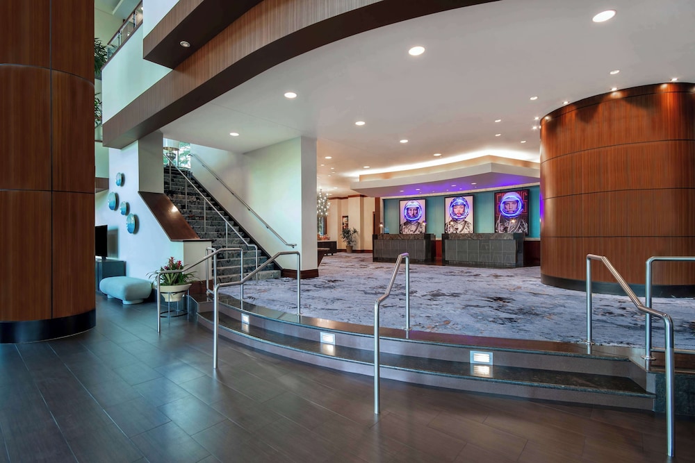 Embassy Suites Houston Downtown - photo 9