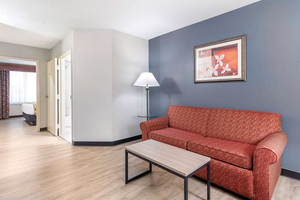 Baymont by Wyndham Kennesaw - photo 17