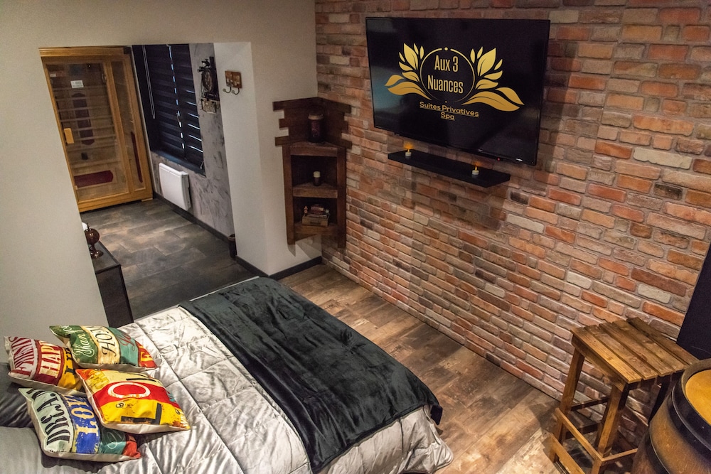 Aux 3 Nuances Suites Privatives & Spa — Calais — photo 2