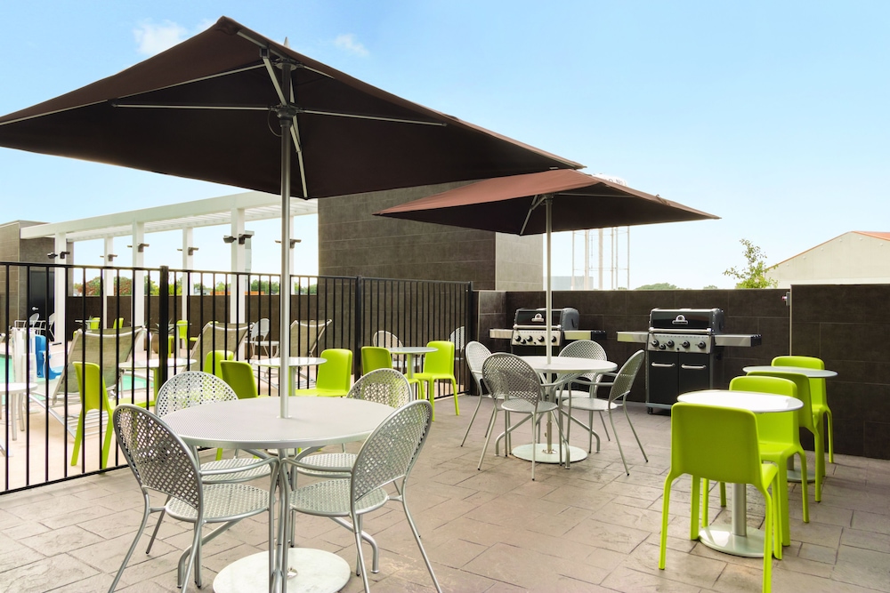 Home2 Suites by Hilton Houston Stafford - photo 22