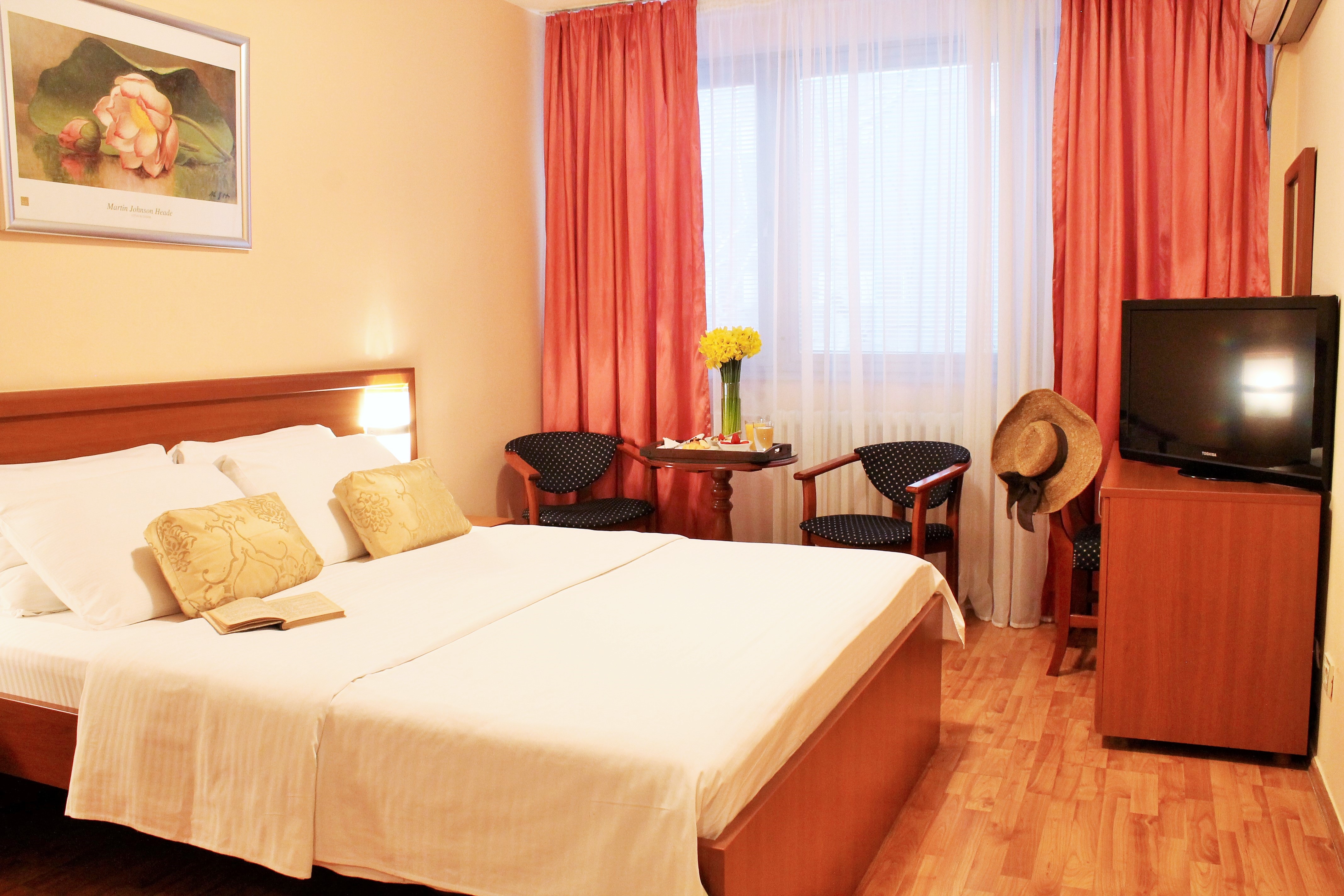 Hotel Rex — hotel in Belgrade