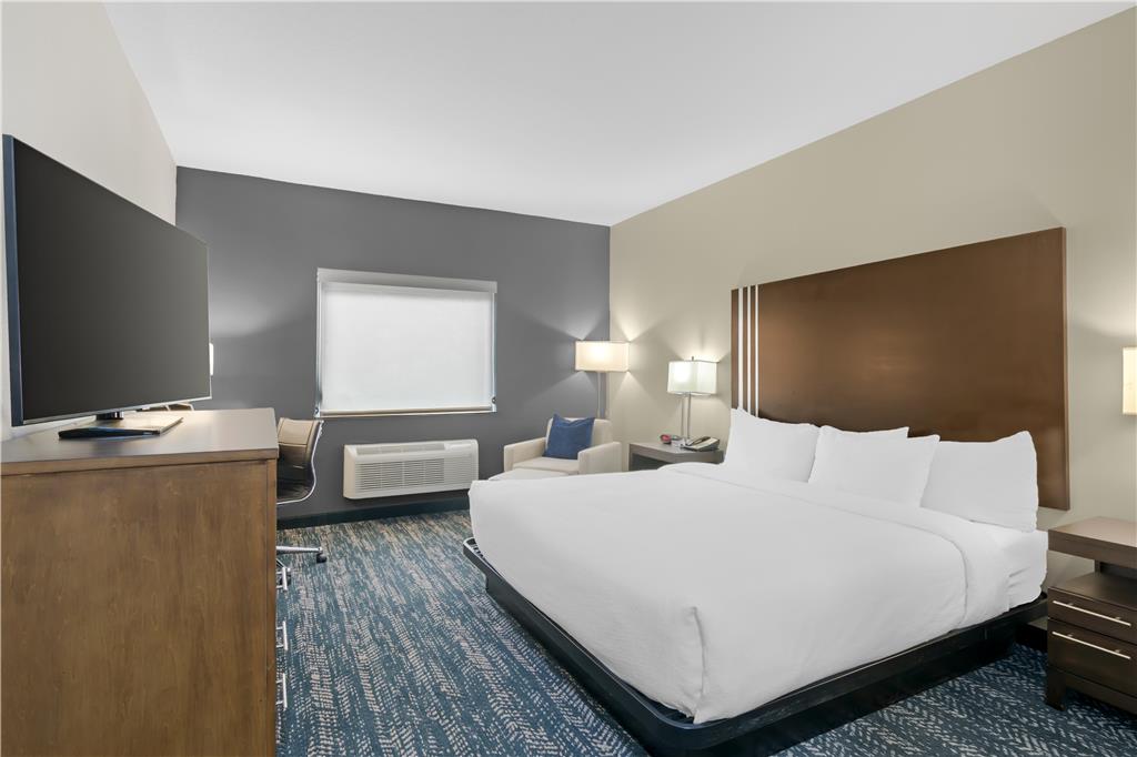 Best Western Plus Washington Hotel - photo 19