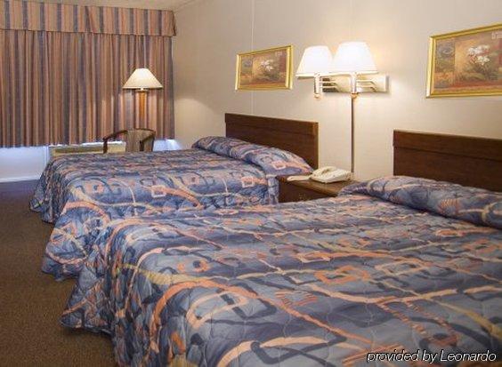 Plantation Inn - photo 4