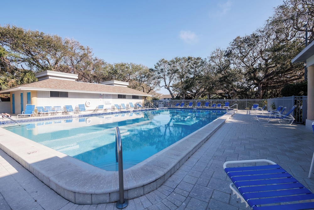 Sea Woods Villa 4263 — 4-Star Luxury Hotel in New Smyrna Beach, United States
