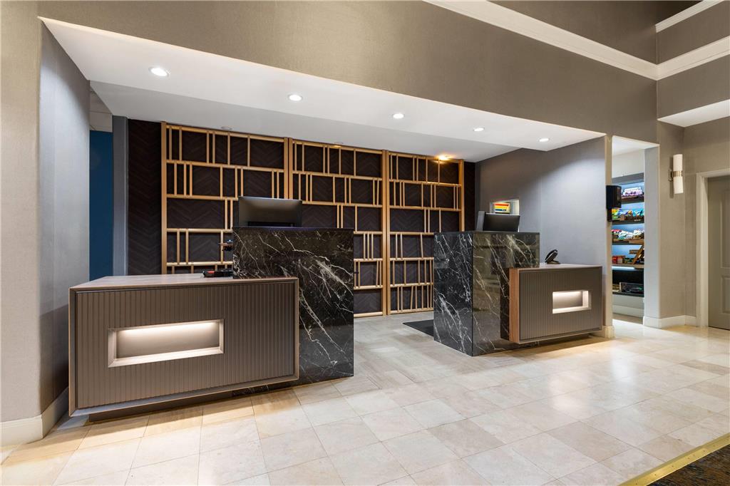 La Quinta Inn & Suites by Wyndham Brookshire West Katy - photo 7