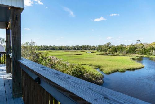 Lay Z Days by Oak Island Accommodations - photo 15