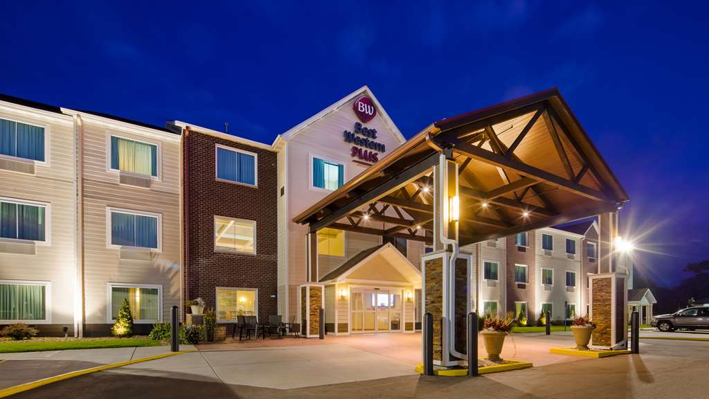 Best Western Plus Menomonie Inn & Suites - photo 39